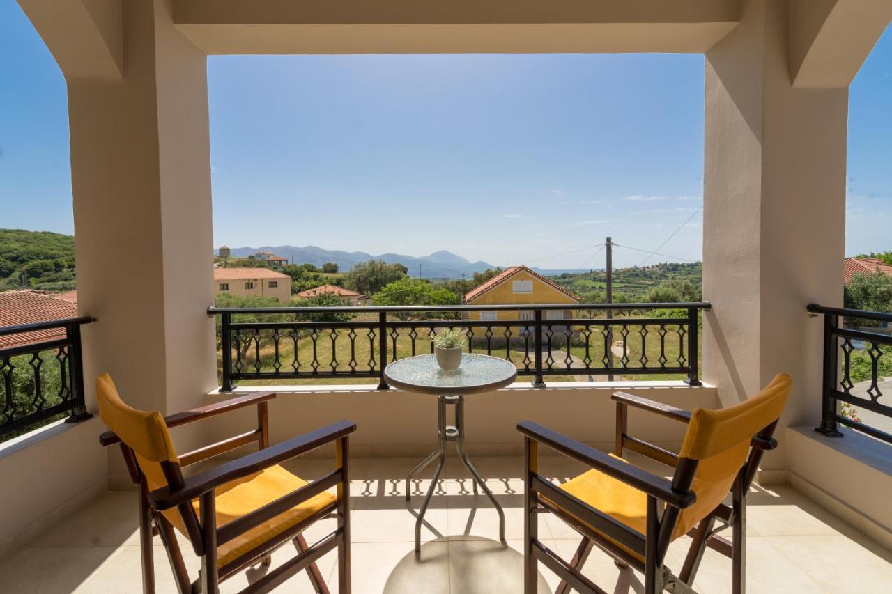 Vilatoria Guesthouse Agia Thekli Eksteriør bilde