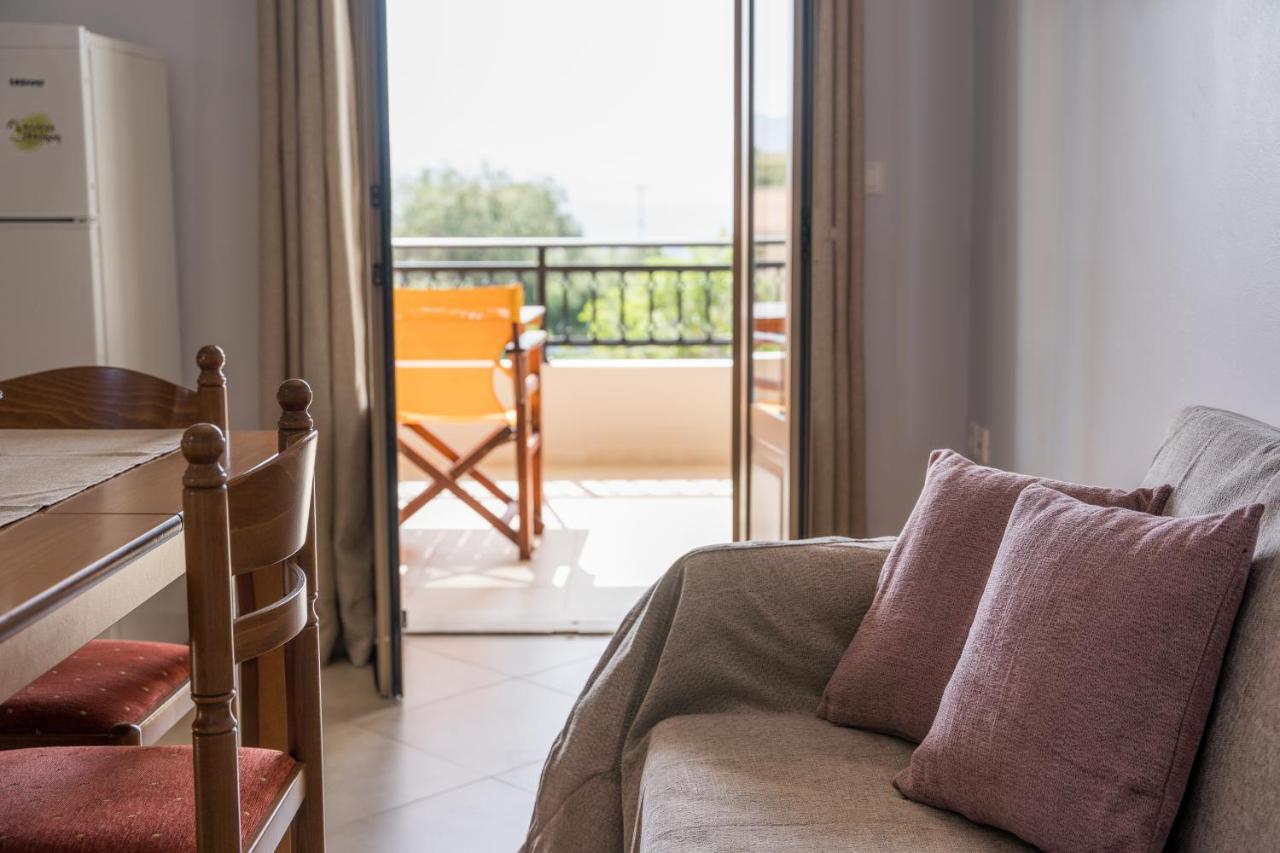 Vilatoria Guesthouse Agia Thekli Eksteriør bilde