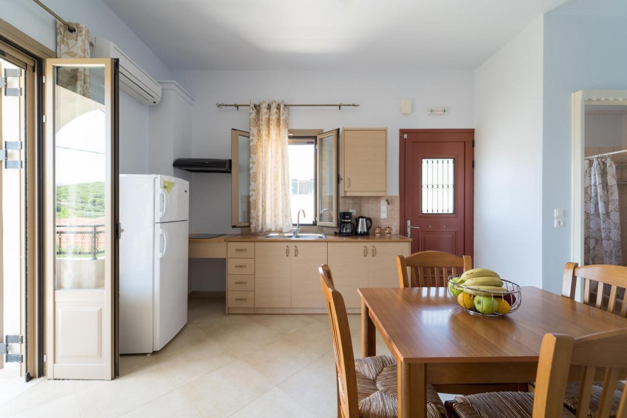 Vilatoria Guesthouse Agia Thekli Eksteriør bilde