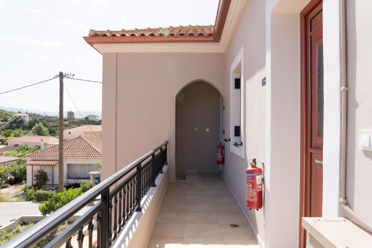 Vilatoria Guesthouse Agia Thekli Eksteriør bilde